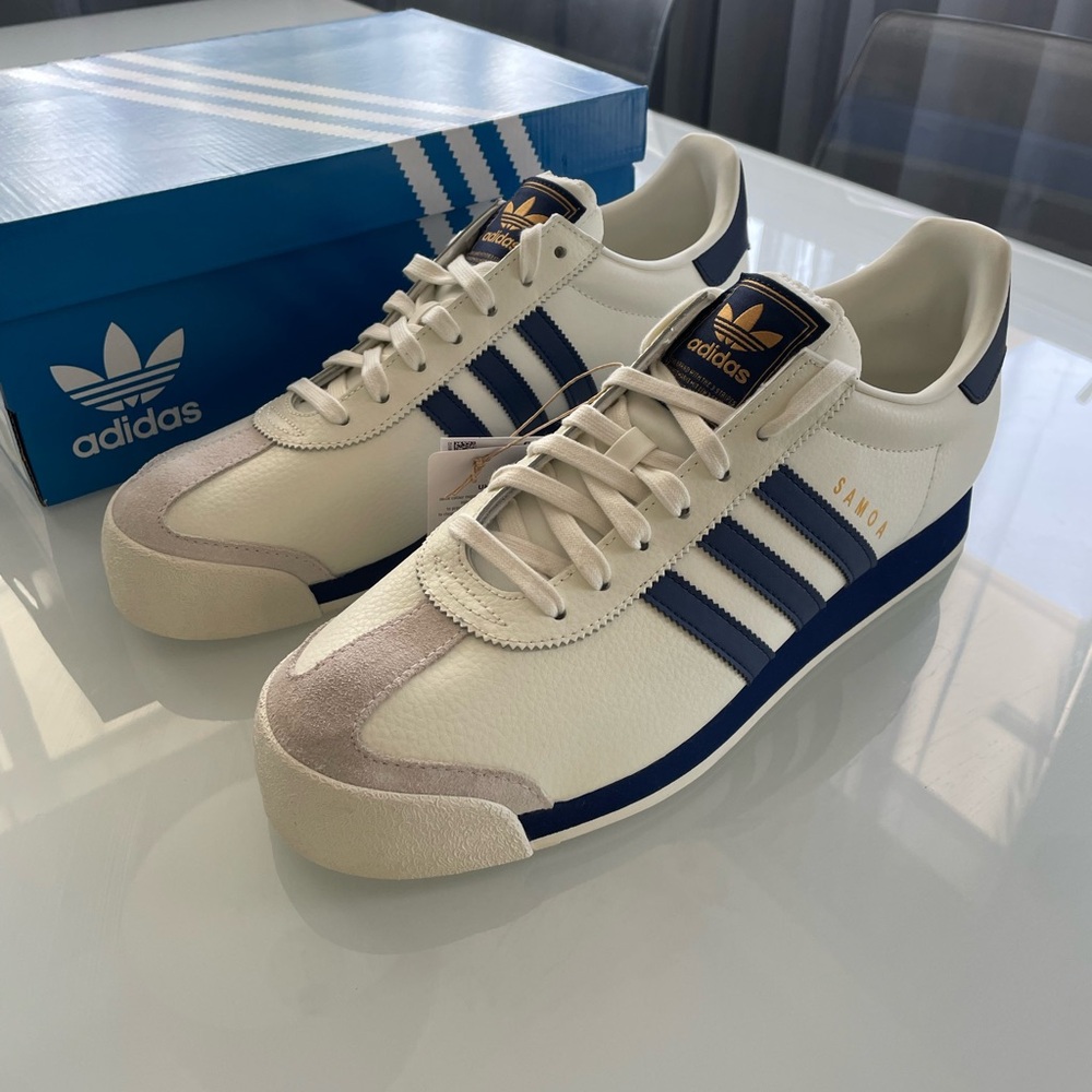Adidas Samoa Sneakers White and Blue US12 JQ0047 - Picture 4 of 5